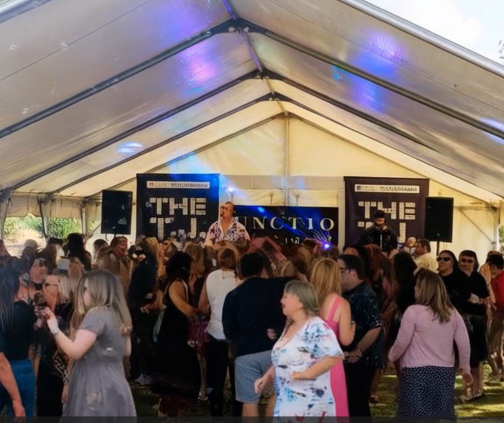 The TJ Show festival band